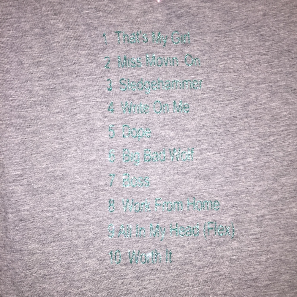 🔻Ivivva Tee - Picture 4 of 5